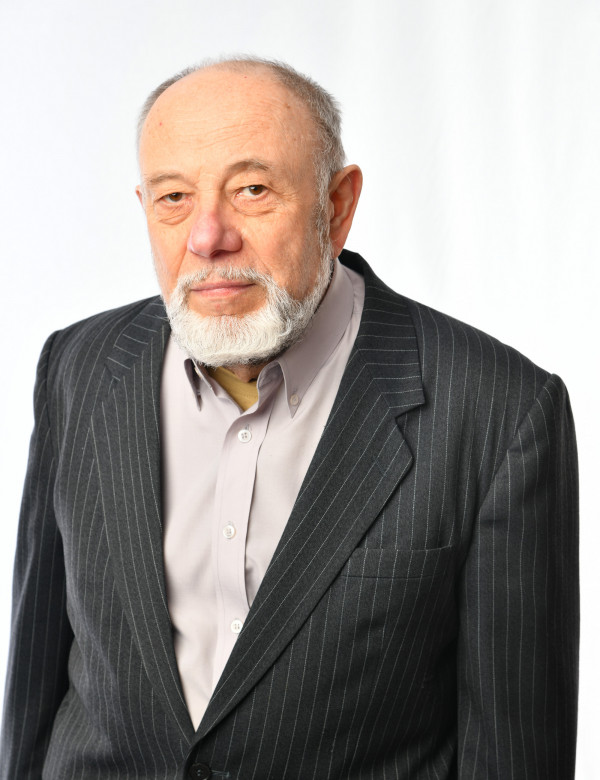 Токарев Вячеслав Юрьевич