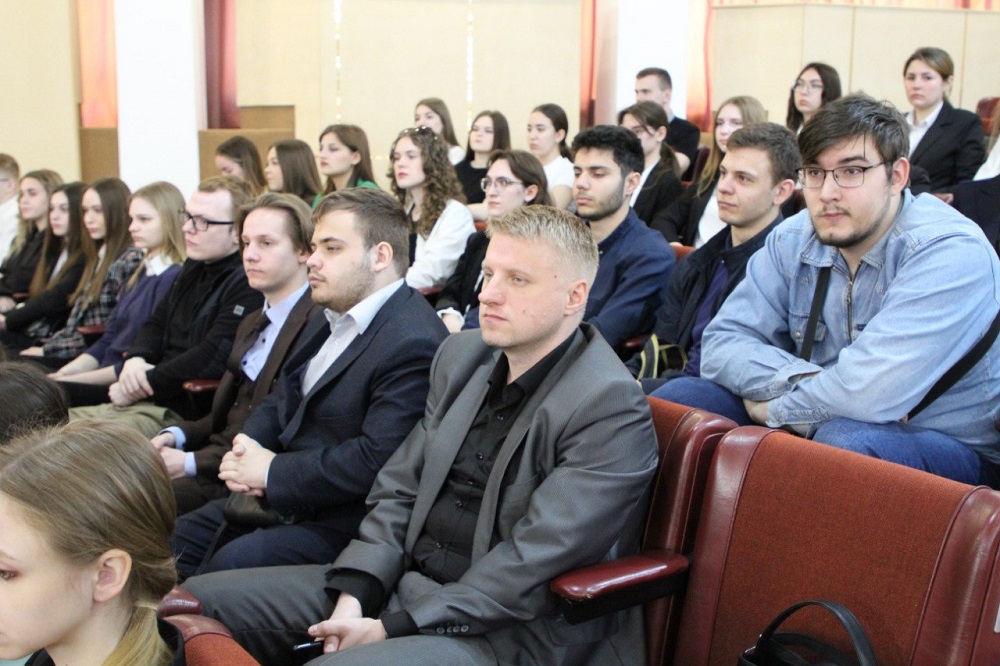 Депутаты областной Думы встретились со студентами ТулГУ