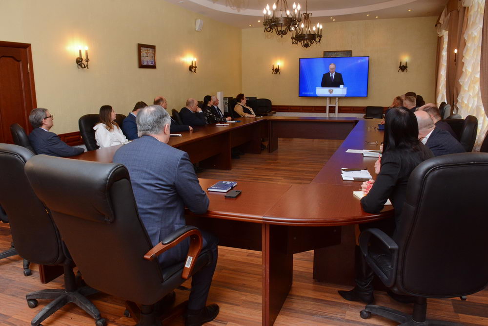 Владимир Владимирович Путин обратился с ежегодным Посланием к Федеральному Собранию РФ