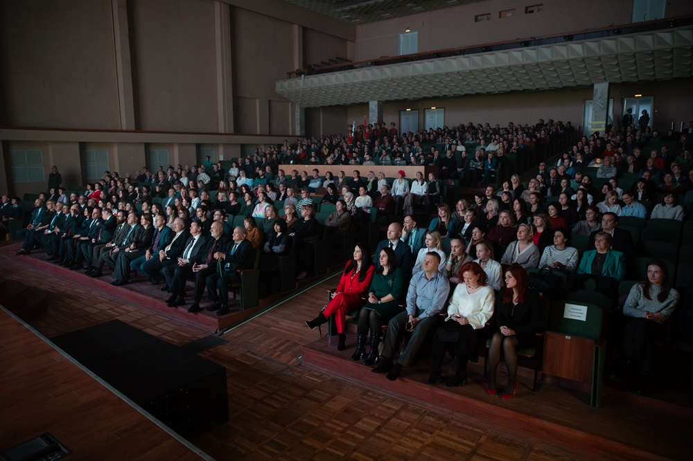 Преподаватели высшей школы — наша гордость