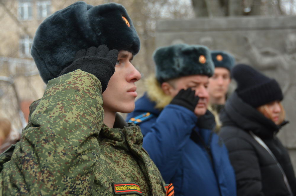 В честь наших защитников