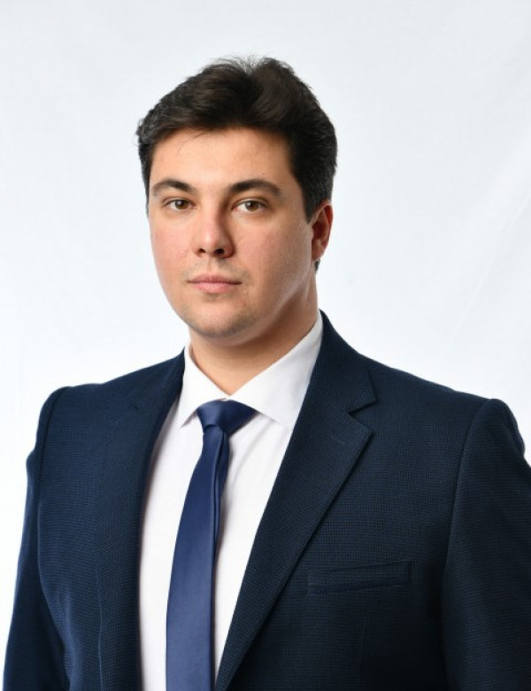 Хланта Максим Владимирович