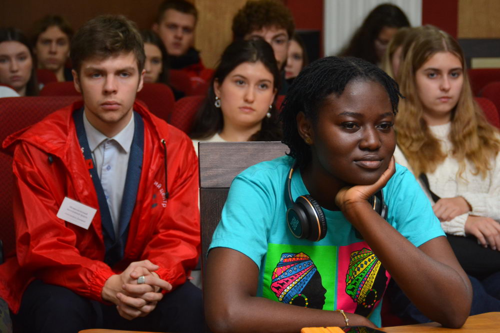 Family Values ​​and Historical Memory: Preserving and Passing On