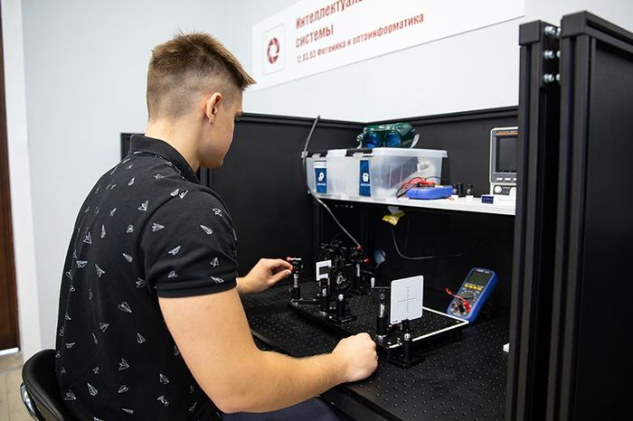 Из аудитории – в конструкторское бюро