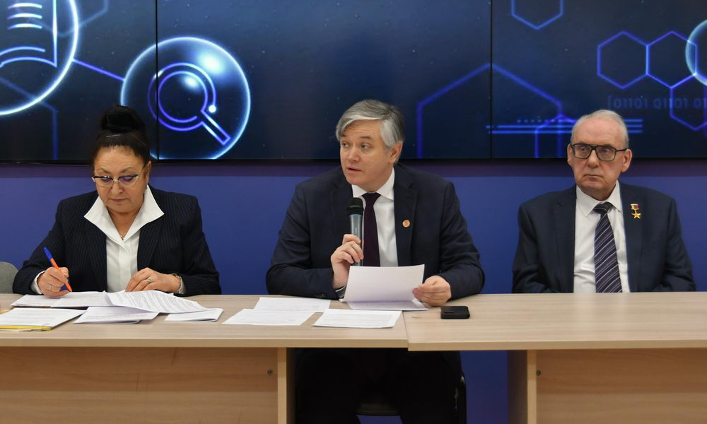 Встречаем Новый год заслуженными наградами