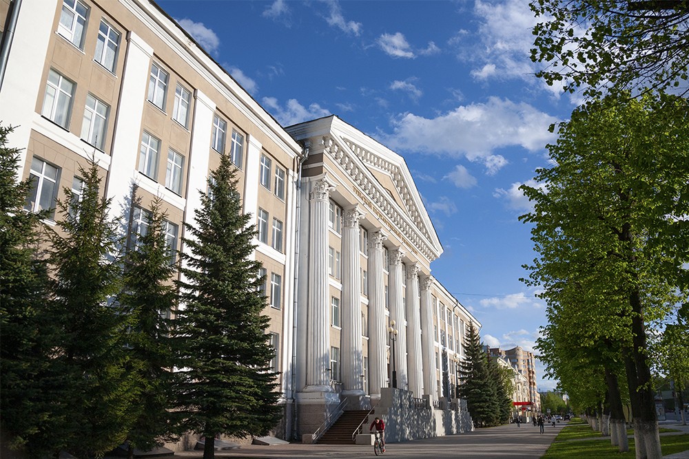 Учебные корпуса